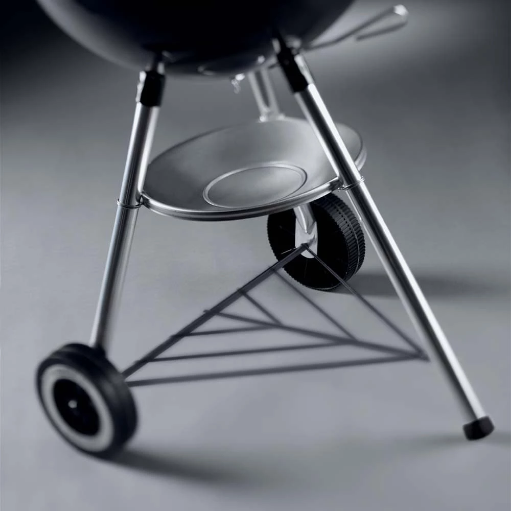Weber Charcoal Grills Original Kettle 22-in W Black Kettle Charcoal Grill 3 Weber Charcoal Grills Original Kettle 22-in W Black Kettle Charcoal Grill - Image 3