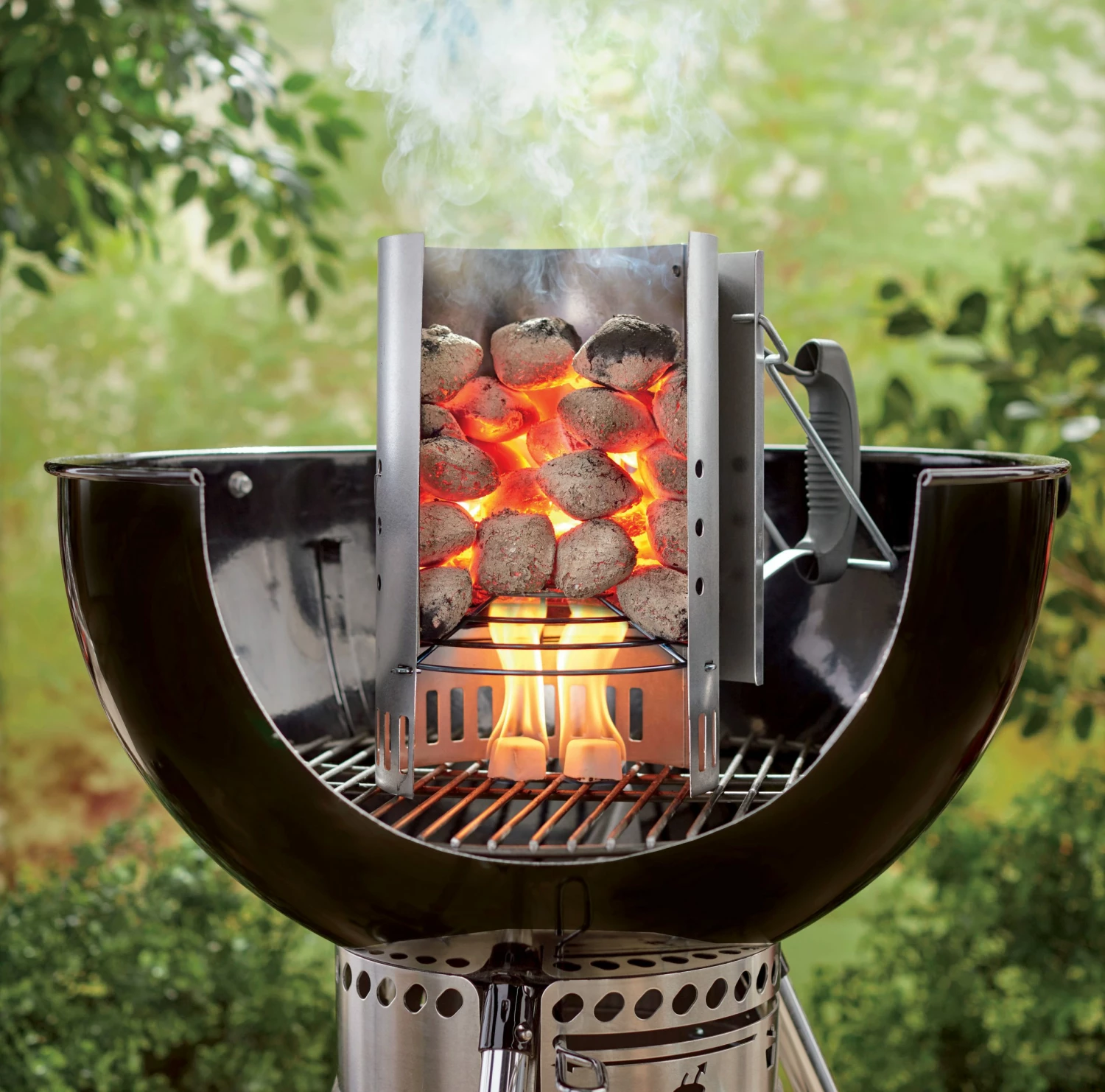 Weber Charcoal & Accessories Chimney 7 Weber Charcoal & Accessories Chimney - Image 7