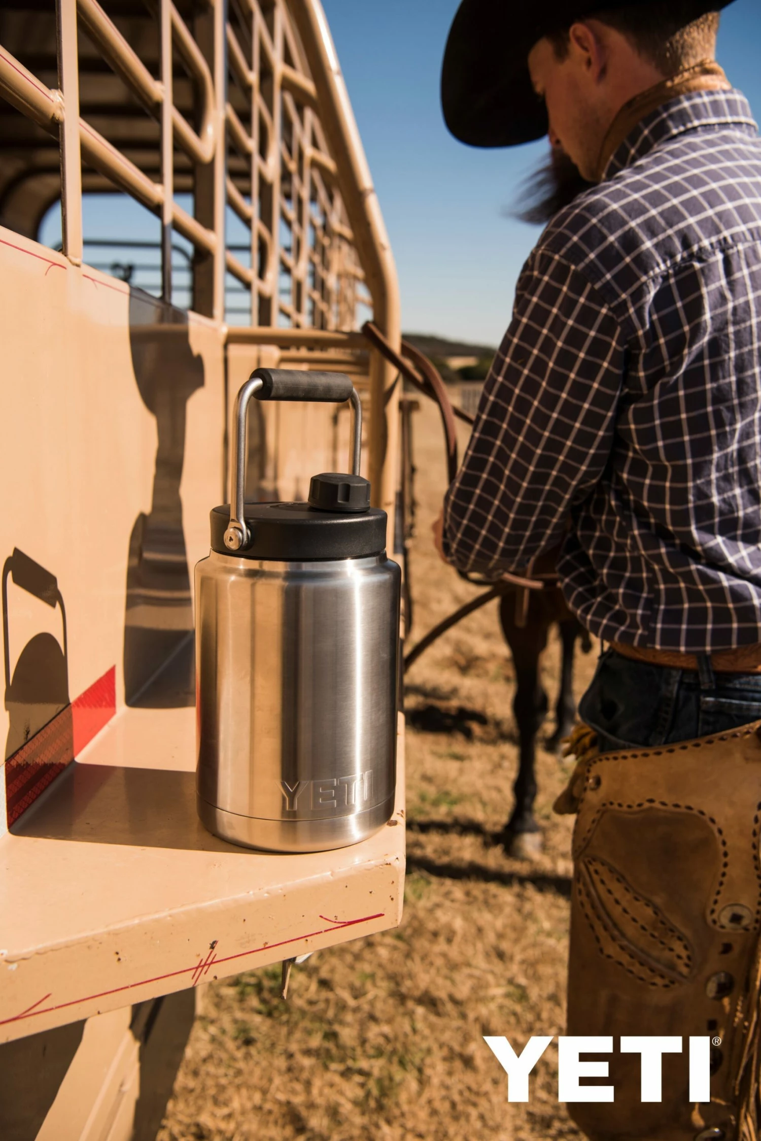 YETI Water Bottles & Mugs Rambler 64-fl oz Stainless Steel Water Jug 5 YETI Water Bottles & Mugs Rambler 64-fl oz Stainless Steel Water Jug - Image 5