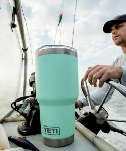 YETI Water Bottles & Mugs Rambler 30-fl oz Stainless Steel Tumbler with MagSlider Lid, Navy -Weber Online Store 12253491 scaled