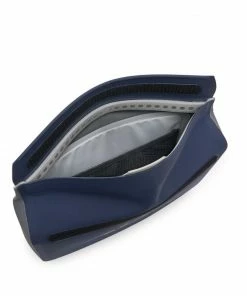 YETI Portable Cooler Accessories Hopper SideKick Dry Gear Bag, Navy 8 YETI Portable Cooler Accessories Hopper SideKick Dry Gear Bag, Navy -Weber Online Store 15362696