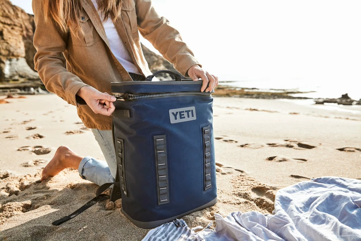 YETI Portable Coolers Hopper Backflip 24 Insulated Backpack Cooler, Navy 5 YETI Portable Coolers Hopper Backflip 24 Insulated Backpack Cooler, Navy - Image 5