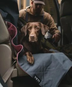 YETI Blankets & Throws Lowlands Blanket for Indoor/Outdoor, Fireside Red 14 YETI Blankets & Throws Lowlands Blanket for Indoor/Outdoor, Fireside Red -Weber Online Store 43642017