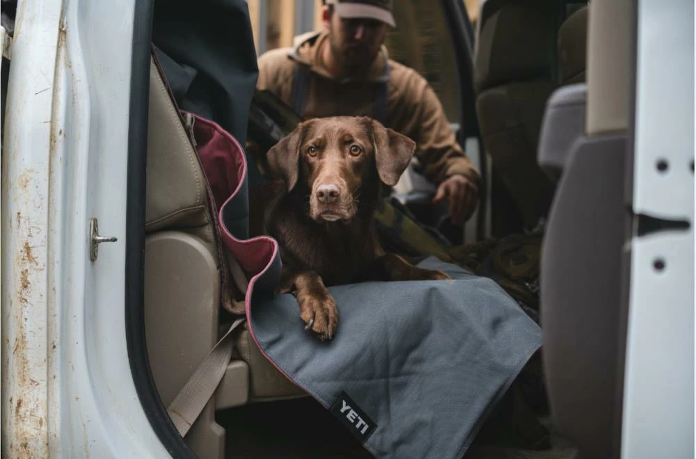 YETI Blankets & Throws Lowlands Blanket for Indoor/Outdoor, Fireside Red 6 YETI Blankets & Throws Lowlands Blanket for Indoor/Outdoor, Fireside Red - Image 6