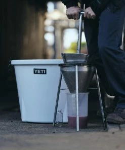 YETI Ice Buckets Tank 85 Tan -Weber Online Store 43941706