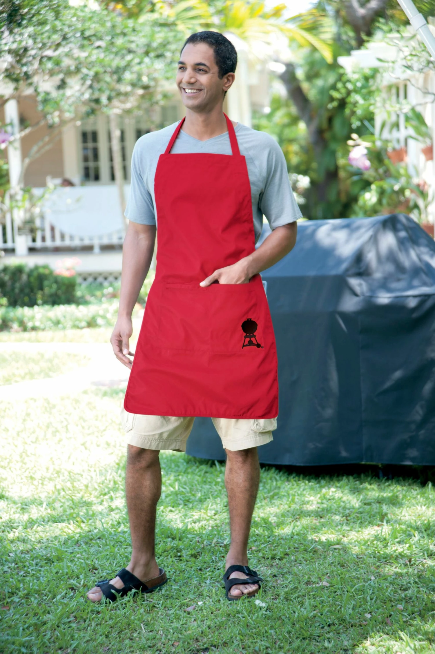 Weber Grilling Apparel Red Cotton Grilling Apron 2 Weber Grilling Apparel Red Cotton Grilling Apron - Image 2