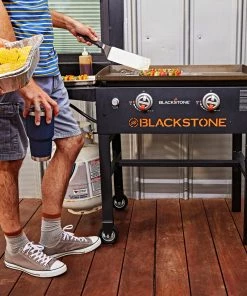 YETI Portable Coolers Tundra 35 Insulated Chest Cooler, Tan -Weber Online Store 44113612 scaled