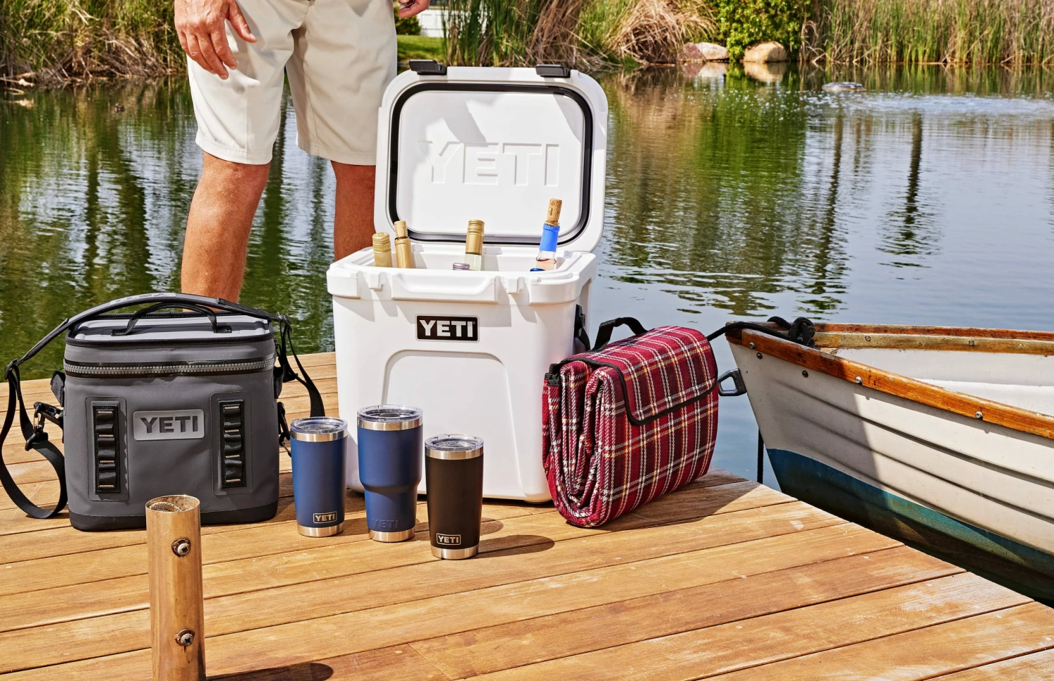 YETI Water Bottles & Mugs Rambler 20-fl oz Stainless Steel Tumbler with MagSlider Lid, Black 5 YETI Water Bottles & Mugs Rambler 20-fl oz Stainless Steel Tumbler with MagSlider Lid, Black - Image 5