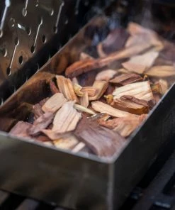 Weber Hickory 192 Cubic Inch(Es) Wood Chips 8 Weber Hickory 192 Cubic Inch(Es) Wood Chips -Weber Online Store 44385531 scaled