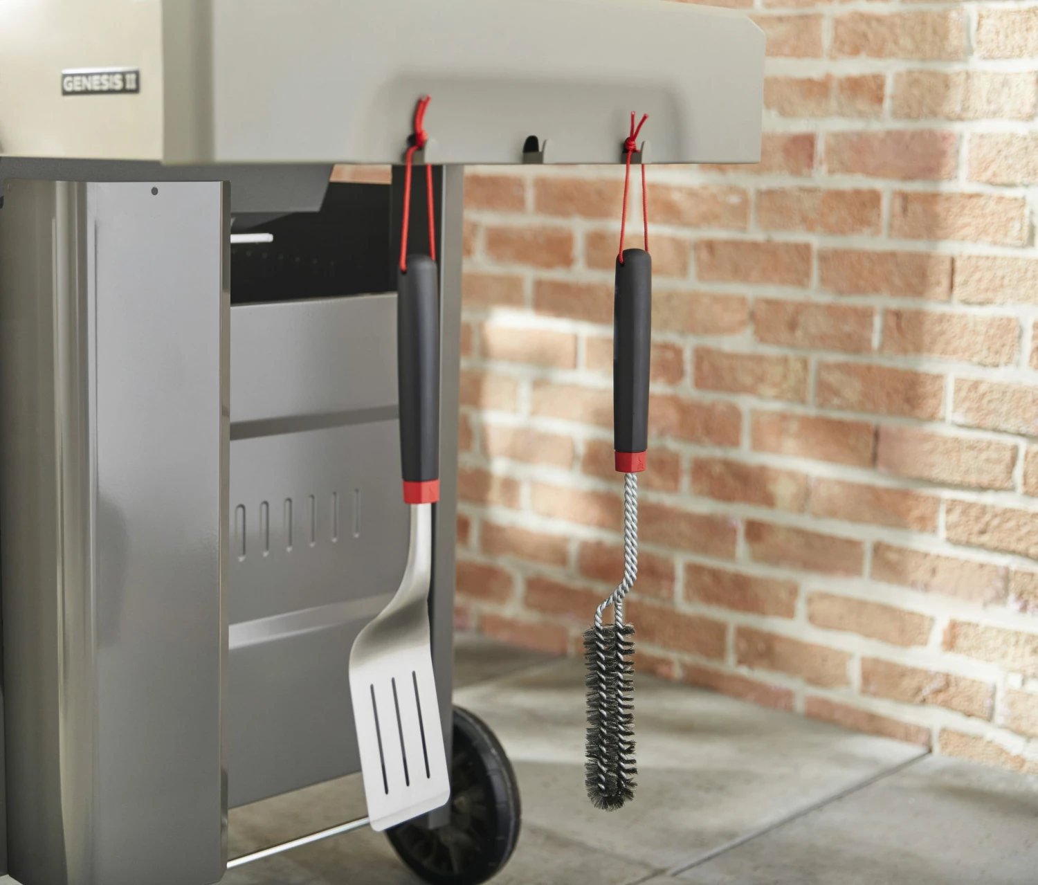 Weber Grill Brushes & Cleaning Blocks Plastic 17.41-in Grill Brush 7 Weber Grill Brushes & Cleaning Blocks Plastic 17.41-in Grill Brush - Image 7