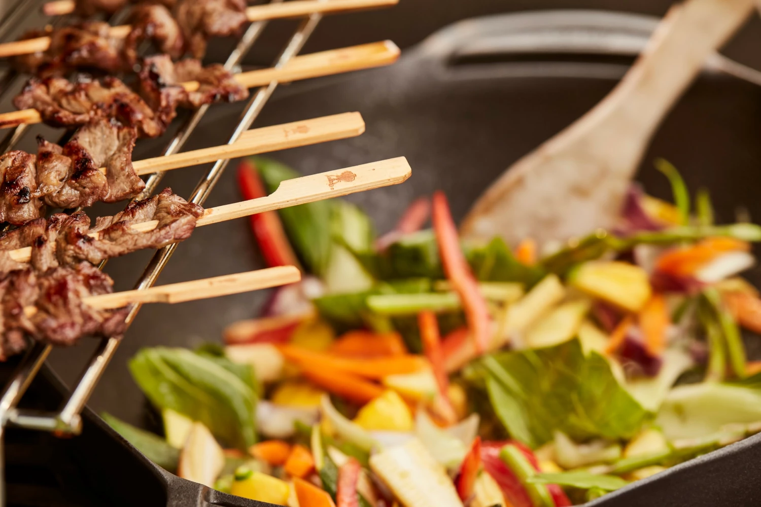 Weber Grilling Tools & Utensils 25-Pack Bamboo Skewer 4 Weber Grilling Tools & Utensils 25-Pack Bamboo Skewer - Image 4