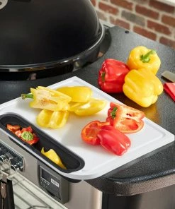 Weber Grilling Tools & Utensils Cut and Catch Cutting Board -Weber Online Store 44419381 scaled