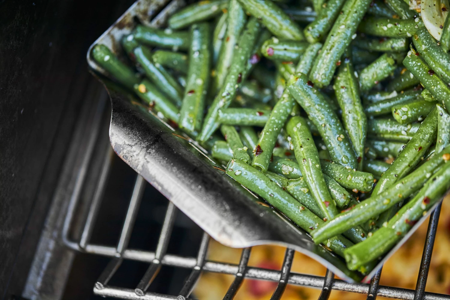 Weber Grill Cookware Small Stainless Steel Grill Basket 4 Weber Grill Cookware Small Stainless Steel Grill Basket - Image 4