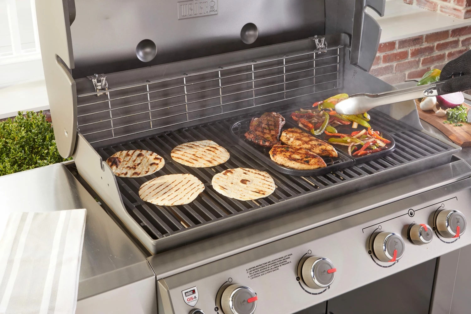 Weber Grill Cookware Porcelain-enameled Cast-iron Griddle 8 Weber Grill Cookware Porcelain-enameled Cast-iron Griddle - Image 8