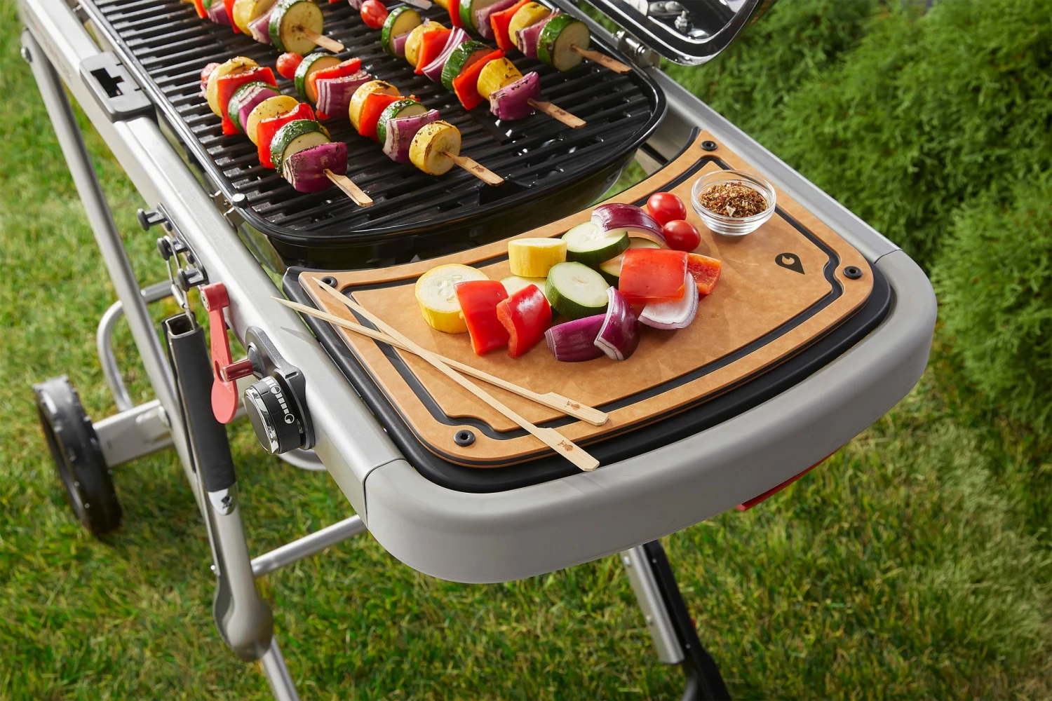 Weber Grilling Tools & Utensils Traveler Reversible Prep and Serve Board 6 Weber Grilling Tools & Utensils Traveler Reversible Prep and Serve Board - Image 6