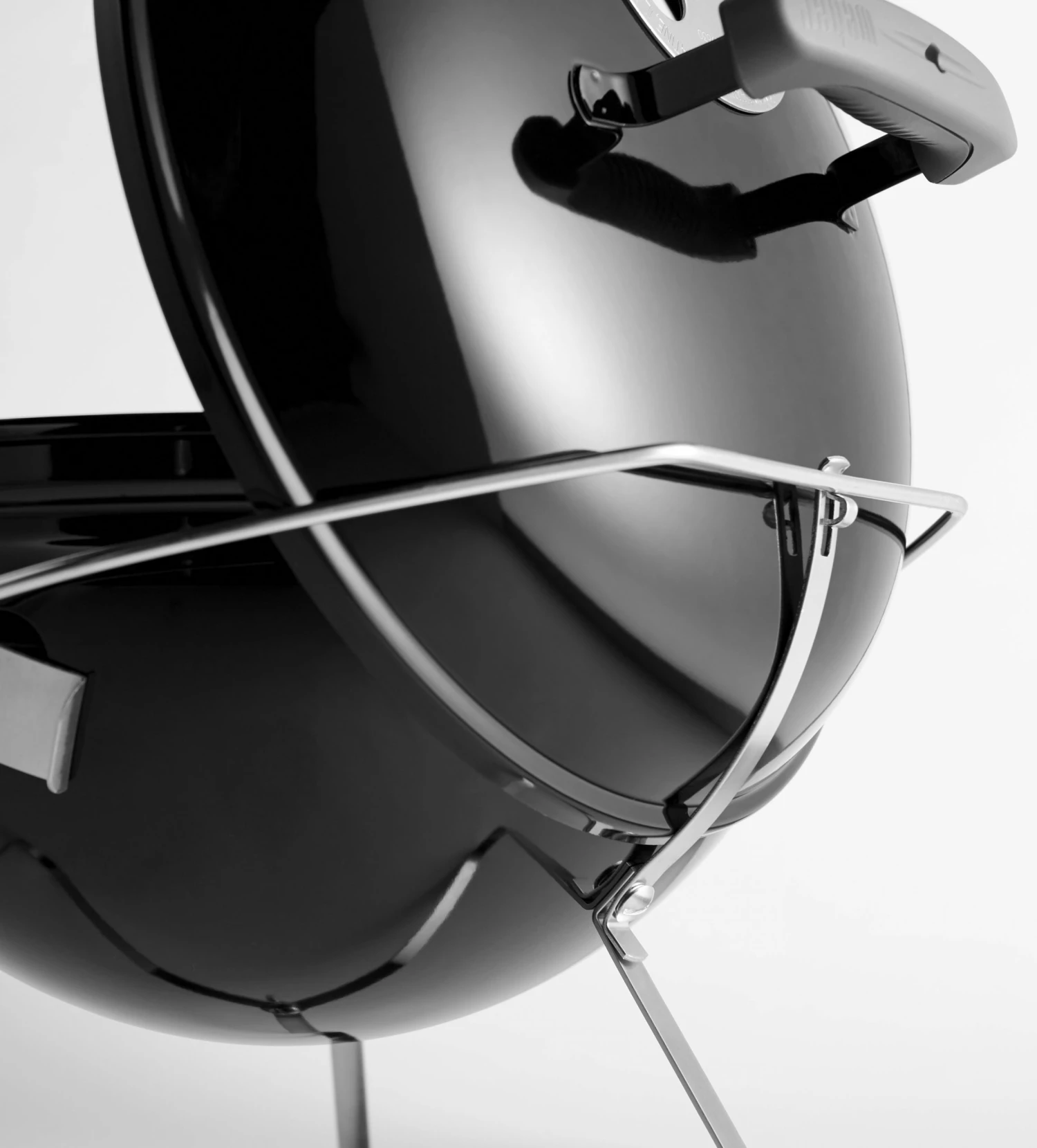 Weber Charcoal Grills Smokey Joe Premium 14-in W Black Kettle Charcoal Grill 9 Weber Charcoal Grills Smokey Joe Premium 14-in W Black Kettle Charcoal Grill - Image 9